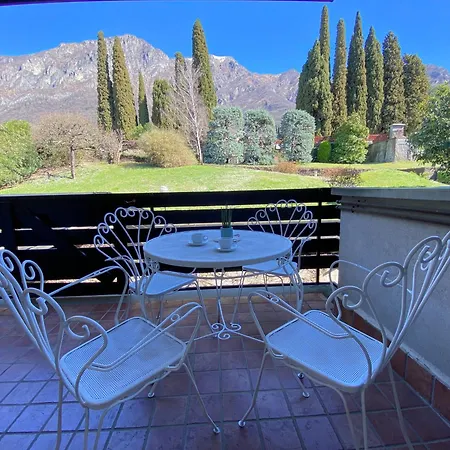 Sunsetview - Swimming Pool And Garden Apartment