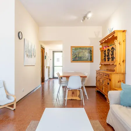 Sunsetview - Swimming Pool And Garden