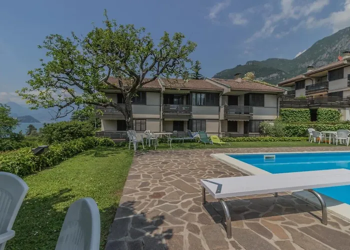 Sunsetview - Swimming Pool And Garden Διαμέρισμα Lierna