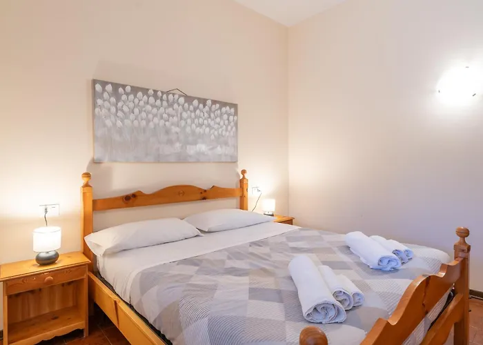 Sunsetview - Swimming Pool And Garden *