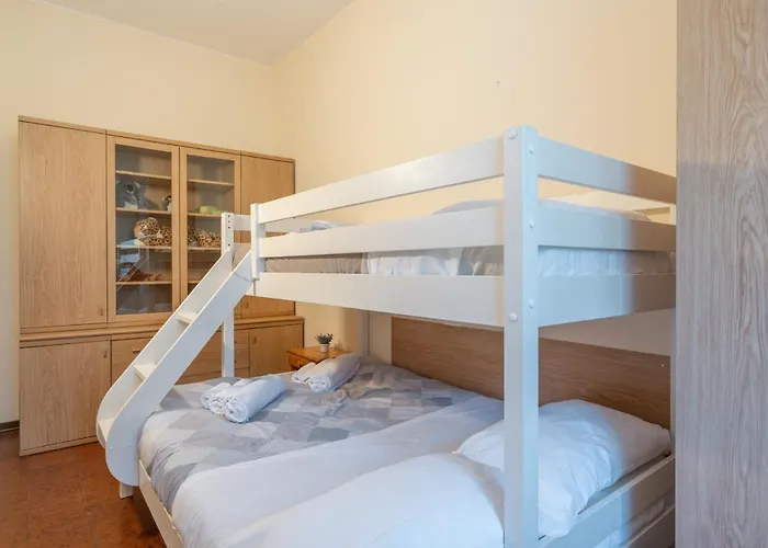 Sunsetview - Swimming Pool And Garden Διαμέρισμα *