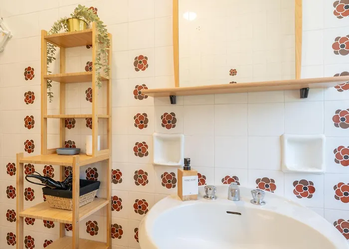 Διαμέρισμα Sunsetview - Swimming Pool And Garden Lierna