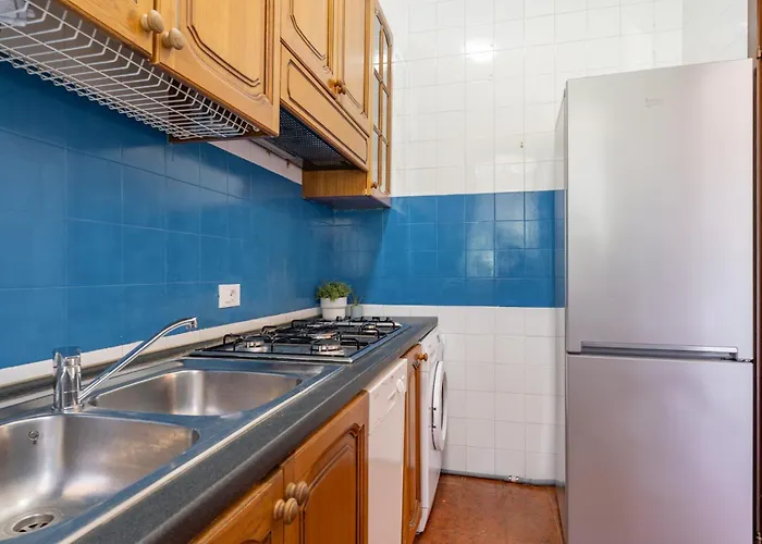 Sunsetview - Swimming Pool And Garden * Lierna